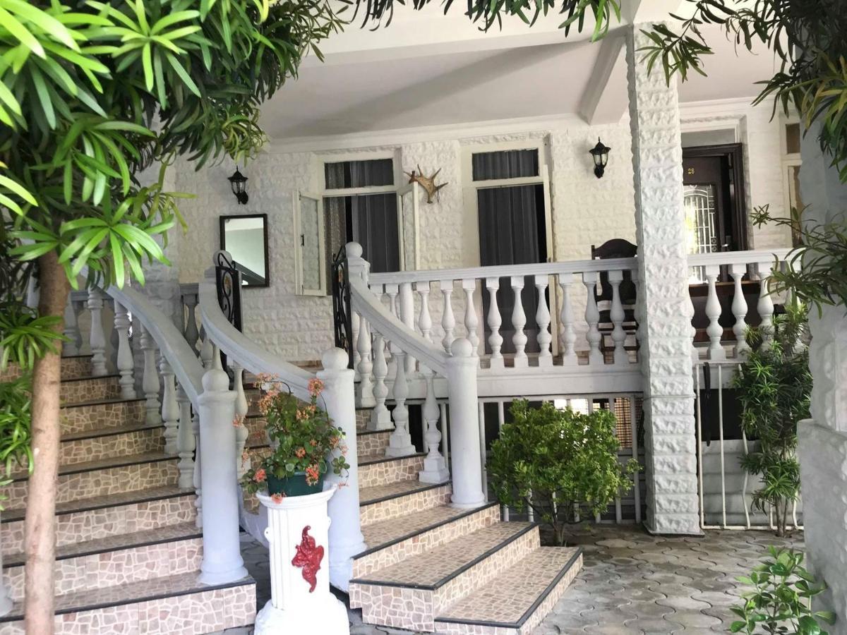 Twins Guest House By Black Sea Kobuleti Luaran gambar