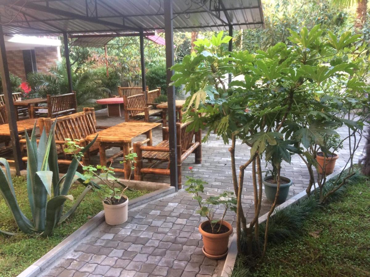 Twins Guest House By Black Sea Kobuleti Luaran gambar
