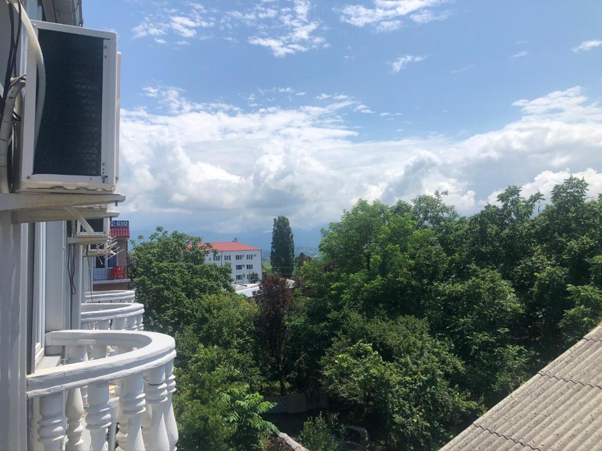 Twins Guest House By Black Sea Kobuleti Luaran gambar