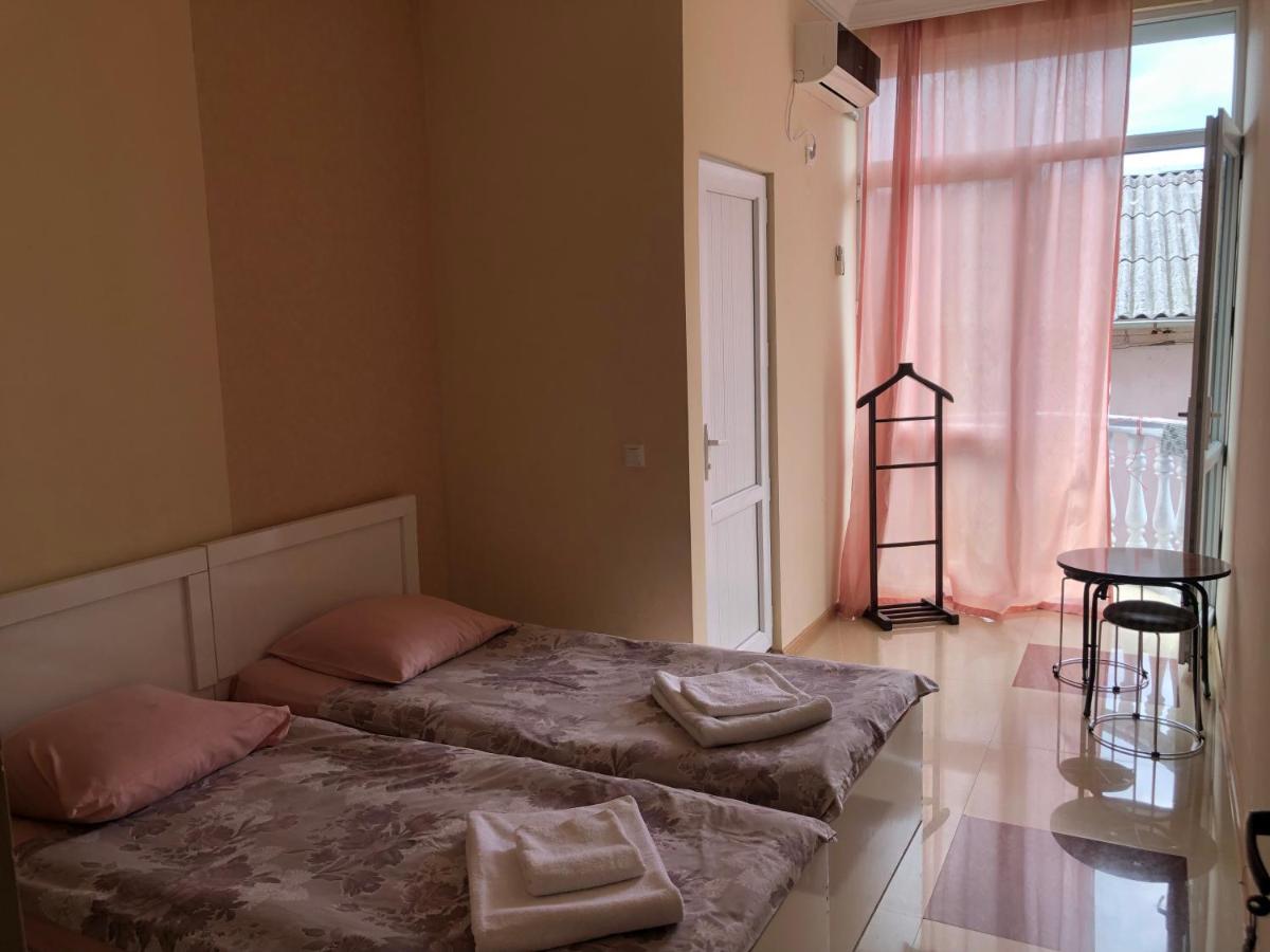 Twins Guest House By Black Sea Kobuleti Luaran gambar