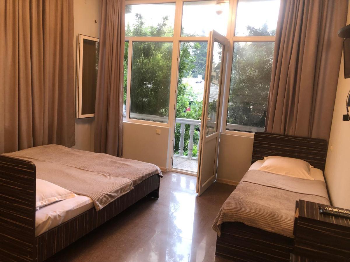 Twins Guest House By Black Sea Kobuleti Luaran gambar